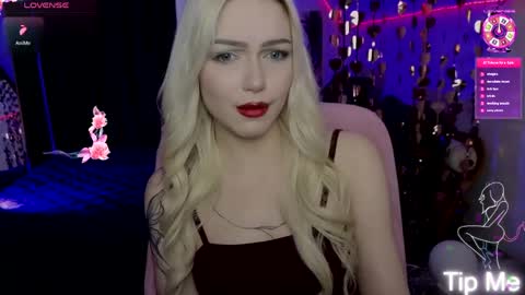 I am Lina online show from 24, 4, 2026