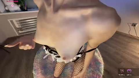 Lina online show from 6, 8, 2026
