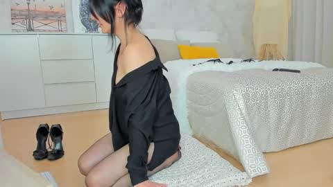 Snapshot of linapearl chatting on 5, 2, 2025 Lina Fanslymysensualworld online show from 5, 2, 2025