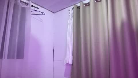 Snapshot of linaslayer chatting on 19, 3, 2026 Lexi online show from 19, 3, 2026