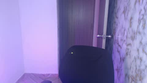 Snapshot of lincy_honeyy chatting on 3, 4, 2026 lincy_honeyy online show from 3, 4, 2026