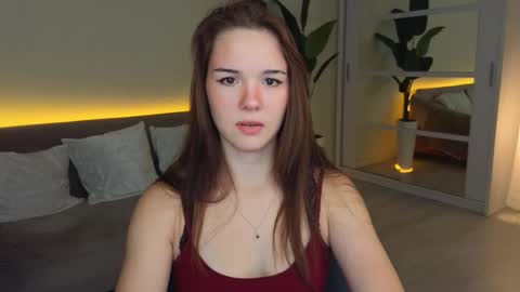 linda__robertz online show from 15, 9, 2025