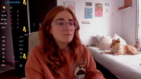 Snapshot of linda_giggle chatting on 13, 12, 2024 Giggles  online show from 13, 12, 2024