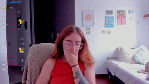 Snapshot of linda_giggle chatting on 9, 1, 2025 Giggles  online show from 9, 1, 2025