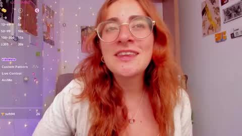 Snapshot of linda_giggle chatting on 30, 9, 2025 Giggles  online show from 30, 9, 2025