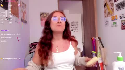 Giggles  online show from 10, 4, 2026