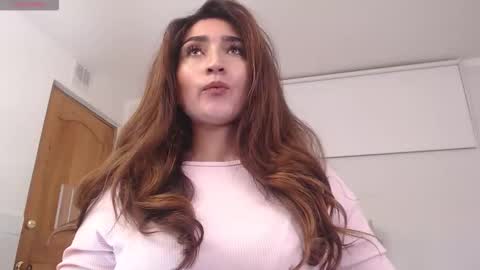 Maria Paula online show from 7, 1, 2026