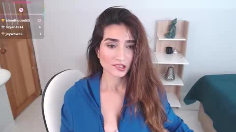 Maria Paula online show from 7, 2, 2026