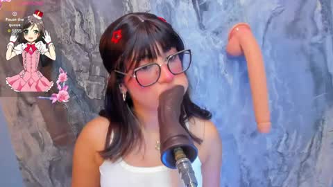 linda_sofi__ online show from 12, 4, 2026