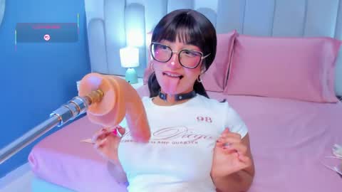 linda_sofi__ online show from 30, 4, 2026