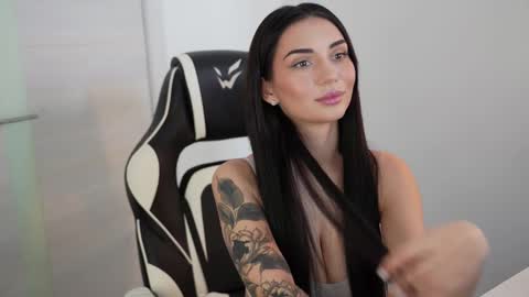 Call me Linda online show from 22, 2, 2025