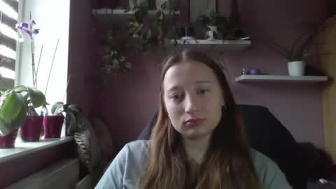 LindaAmore online show from 16, 9, 2025