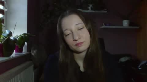 LindaAmore online show from 23, 9, 2025