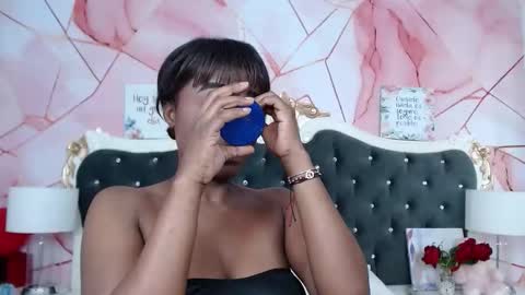 lindabree334458 online show from 15, 3, 2026