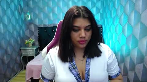    online show from 8, 1, 2025