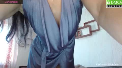 Snapshot of lindaernestine chatting on 19, 9, 2025 LindaErnestine online show from 19, 9, 2025