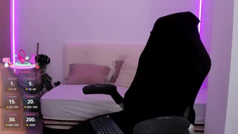 Linda  --  online show from 21, 10, 2025