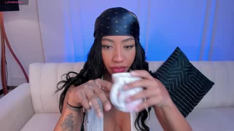 Lin  online show from 13, 2, 2025