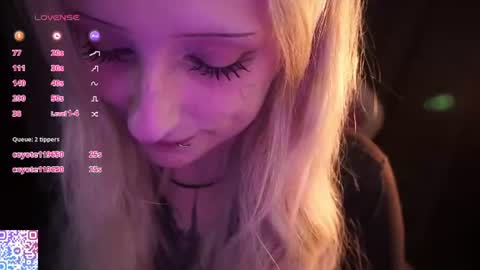 Lina online show from 5, 7, 2026