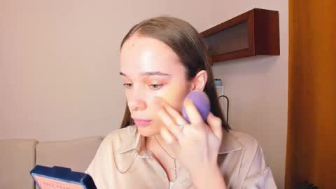 Ashley online show from 18, 3, 2026