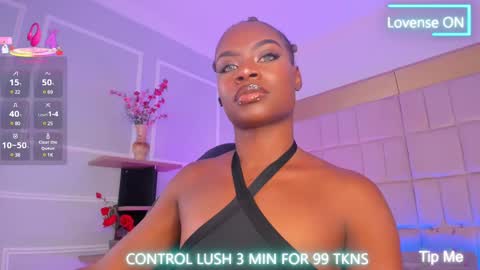 Snapshot of linsyadams chatting on 4, 3, 2025 online show from 4, 3, 2025