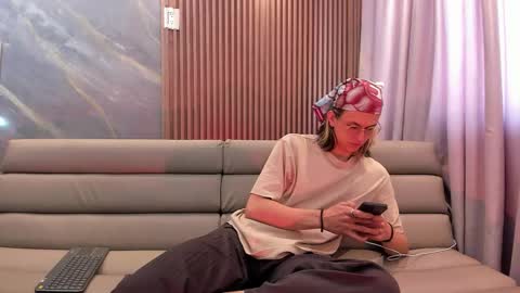 Lior evan online show from 13, 11, 2025