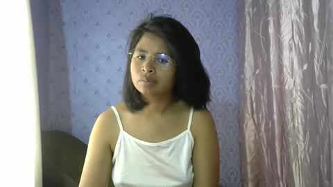 liora online show from 5, 12, 2025