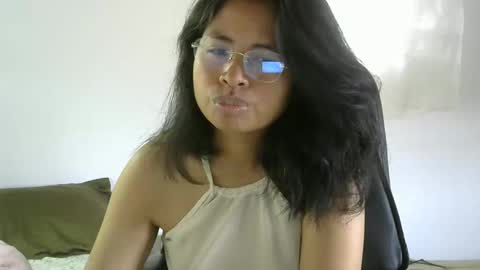 liora online show from 25, 3, 2026