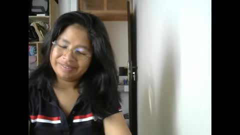 Snapshot of liora_selene chatting on 31, 5, 2026 liora online show from 31, 5, 2026