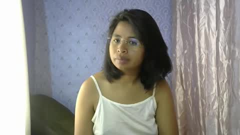 Liora selenex online show from 5, 12, 2025