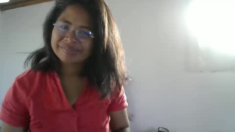 Liora selenex online show from 9, 2, 2026