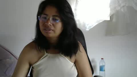 Liora selenex online show from 22, 3, 2026