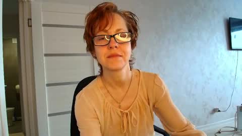 Liora Weiss online show from 1, 5, 2026