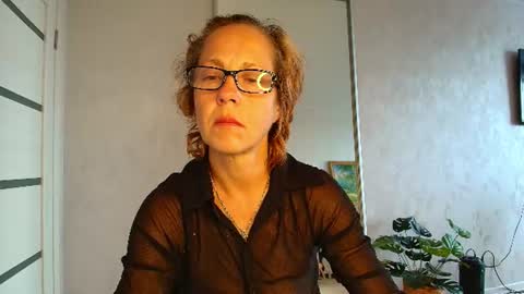 Liora Weiss online show from 14, 7, 2026