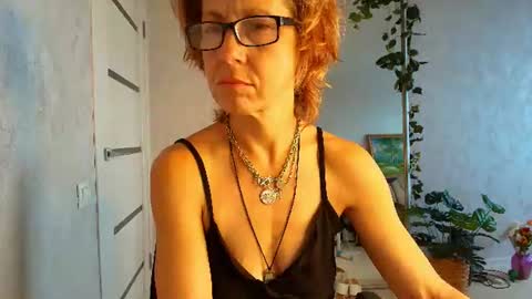Liora Weiss online show from 31, 7, 2026