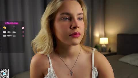 Snapshot of lipswithsmileonthem chatting on 13, 1, 2025 Amelia online show from 13, 1, 2025