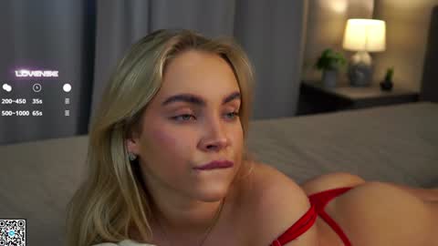 Snapshot of lipswithsmileonthem chatting on 19, 1, 2025 Amelia online show from 19, 1, 2025