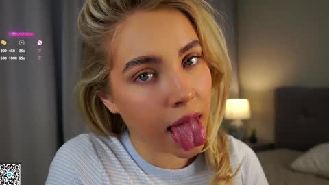 Snapshot of lipswithsmileonthem chatting on 25, 1, 2025 Amelia online show from 25, 1, 2025