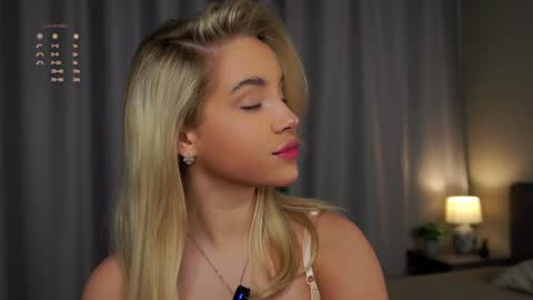 Snapshot of lipswithsmileonthem chatting on 9, 2, 2025 Amelia online show from 9, 2, 2025