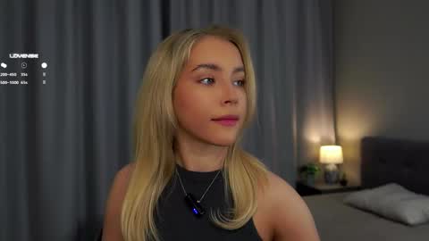 Snapshot of lipswithsmileonthem chatting on 17, 2, 2025 Amelia online show from 17, 2, 2025