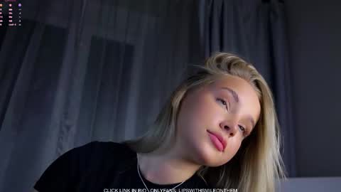 Amelia online show from 14, 12, 2025