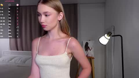 Lina online show from 6, 3, 2025