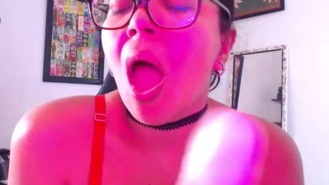 Lisa3 online show from 25, 10, 2025