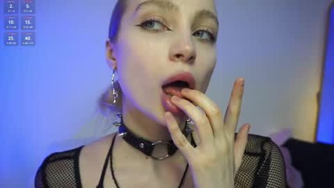 Lisa online show from 26, 1, 2025