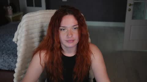 lisa_elfy online show from 2, 4, 2026