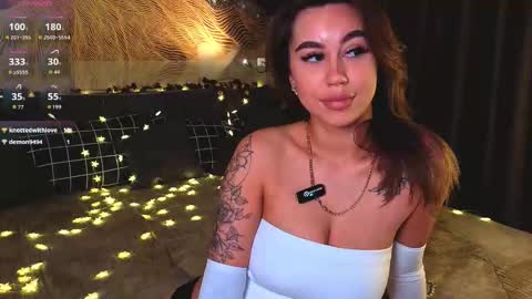 Snapshot of lisa_gotti chatting on 13, 3, 2026 hi Im Julia. Im 18 years old I like to play tennis and cook. online show from 13, 3, 2026