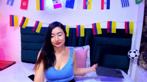 lisa white  online show from 30, 6, 2026