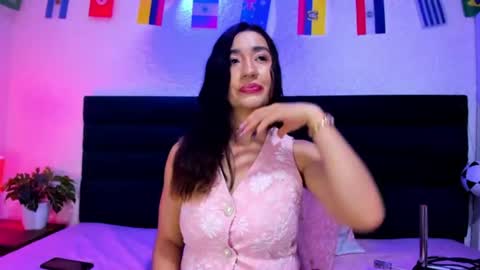 lisa white  online show from 16, 7, 2026