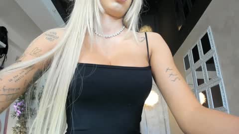 Snapshot of lisaakira chatting on 10, 3, 2025 onlyfans-lisaakira instagram-lisaakira9  twitter-lisaakira4 online show from 10, 3, 2025