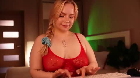 Lisa online show from 4, 7, 2026